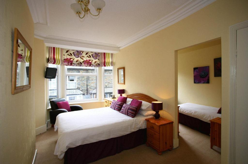 Claremont House Hotel แอมเบิลไซด์ ภายนอก รูปภาพ