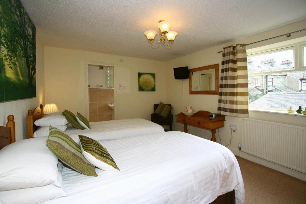 Claremont House Hotel แอมเบิลไซด์ ภายนอก รูปภาพ